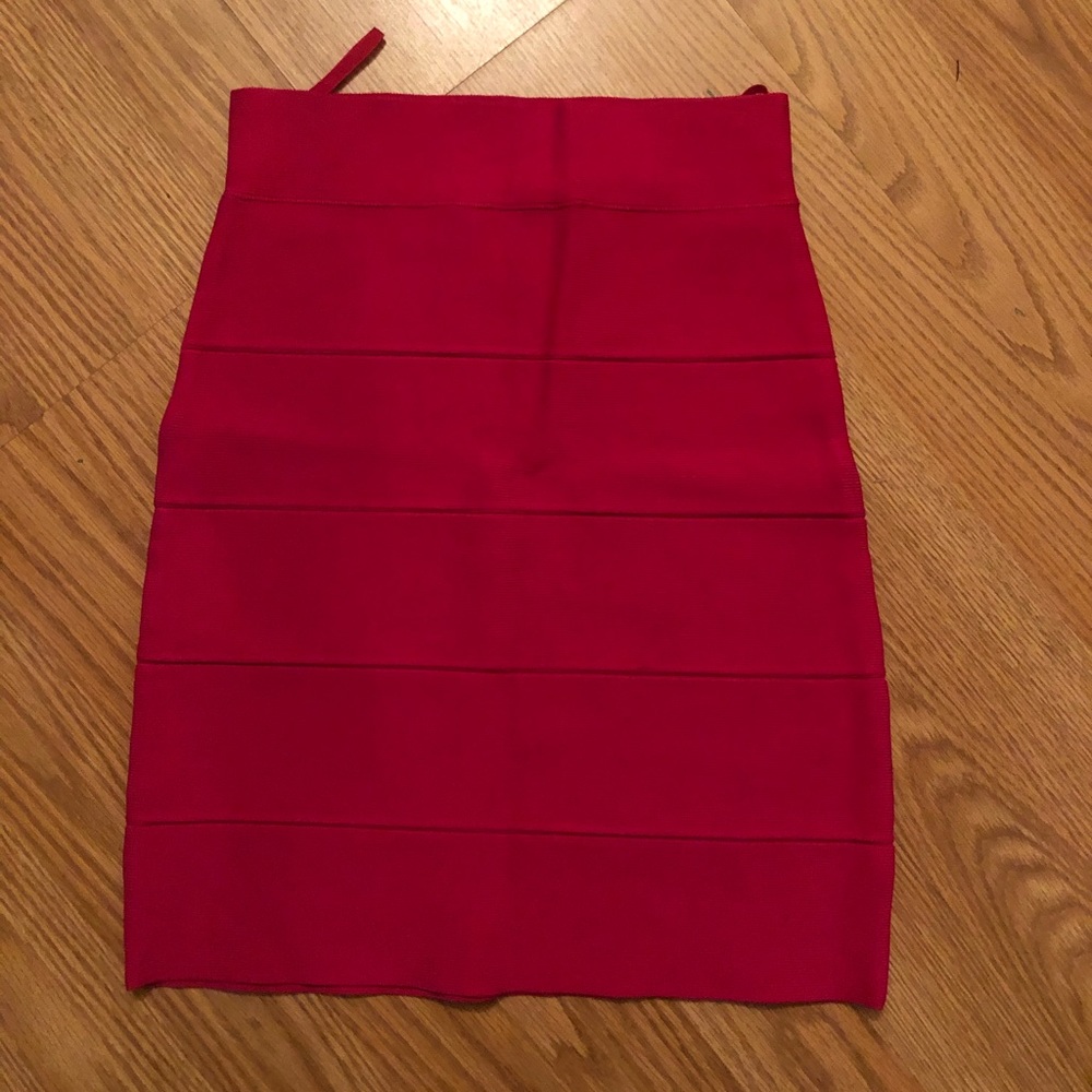 BCBG pink bandage skirt